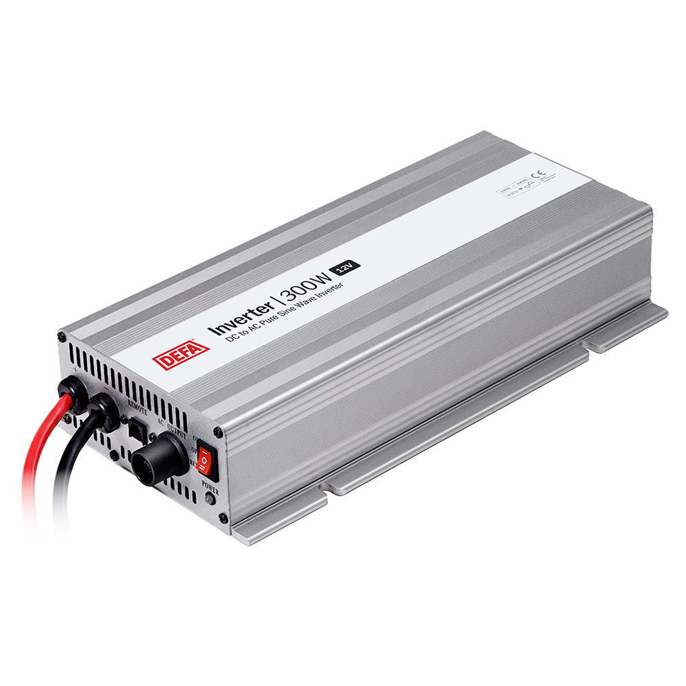 DEFA inverter 300 W / 12 V – PlugIn – 702935