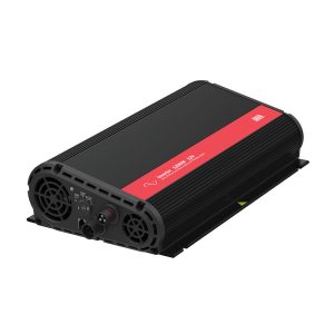 DEFA inverter 1200 W / 12 V – PlugIn med AutoSwitch – 709090