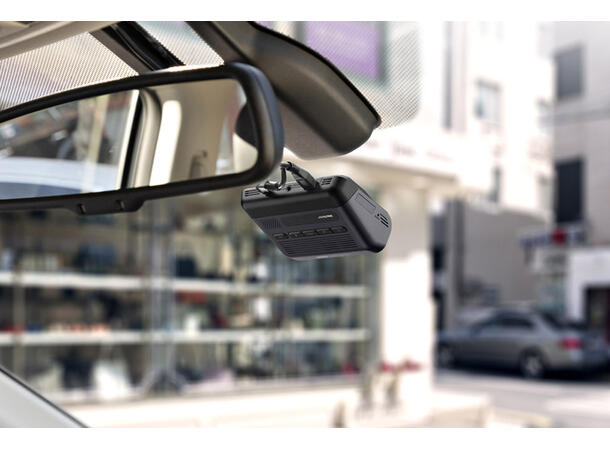Alpine DVR-Q1000 dashcam