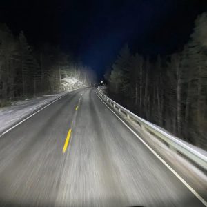 BRIODLIGHTS ICE-X fjernlys 9″ – med varme og parklys, 13500 lumen