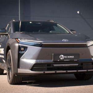 Grillkit med Glide 18 STD – Canny Canbus – Toyota BZ4X Touring 2026-