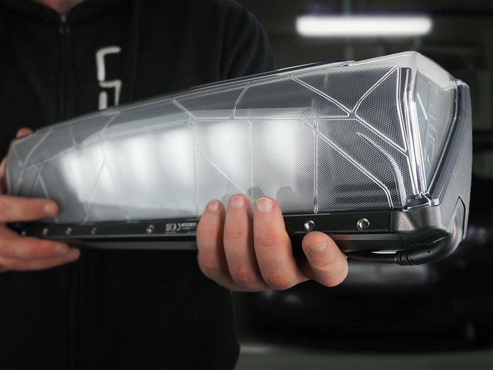 LAZER AIR-130 Elite LED fjernlys – m/posisjonslys (hvit/gult)