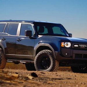 Lazer Grillkit med 2 stk ST4EVO – Toyota Landcruiser 2024->