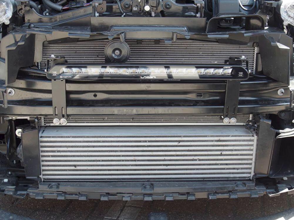 Lazer® Braketter bak fangeren – Universalt monteringssett.