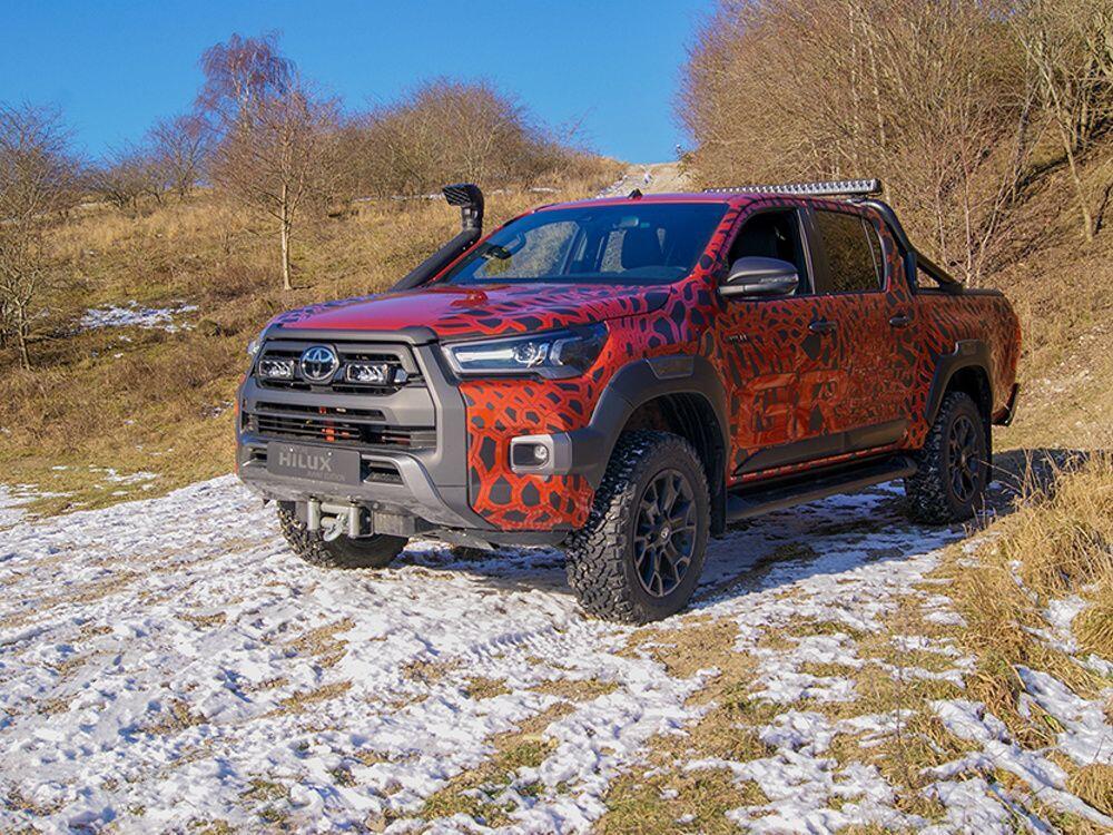 Lazer® Grillkit med Triple-R 750 – Til Toyota Hilux InvincibleX 2021-2024
