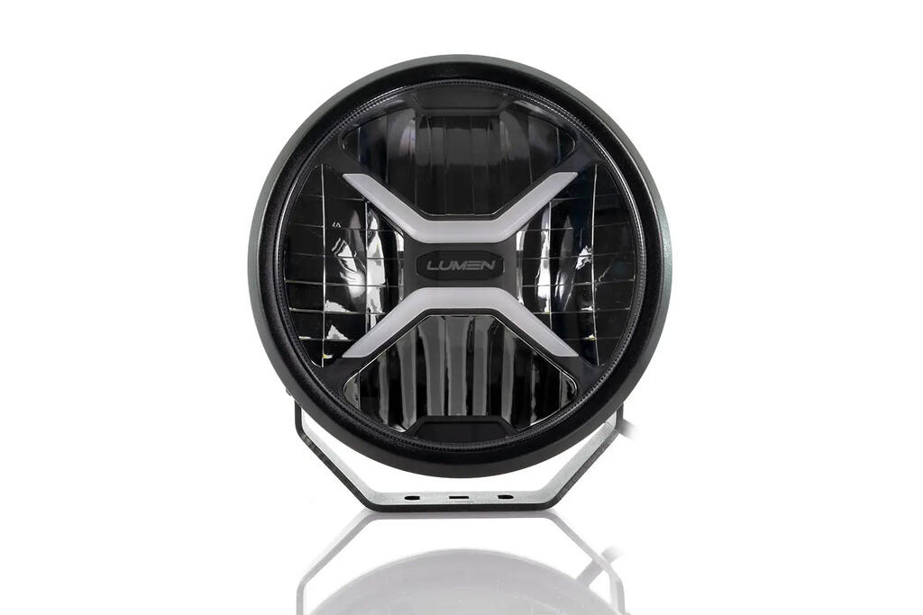 Lumen Cyclops CX9, LED fjernlys – 22 440 lumen, kastelengde 0,25 LUX-1200m
