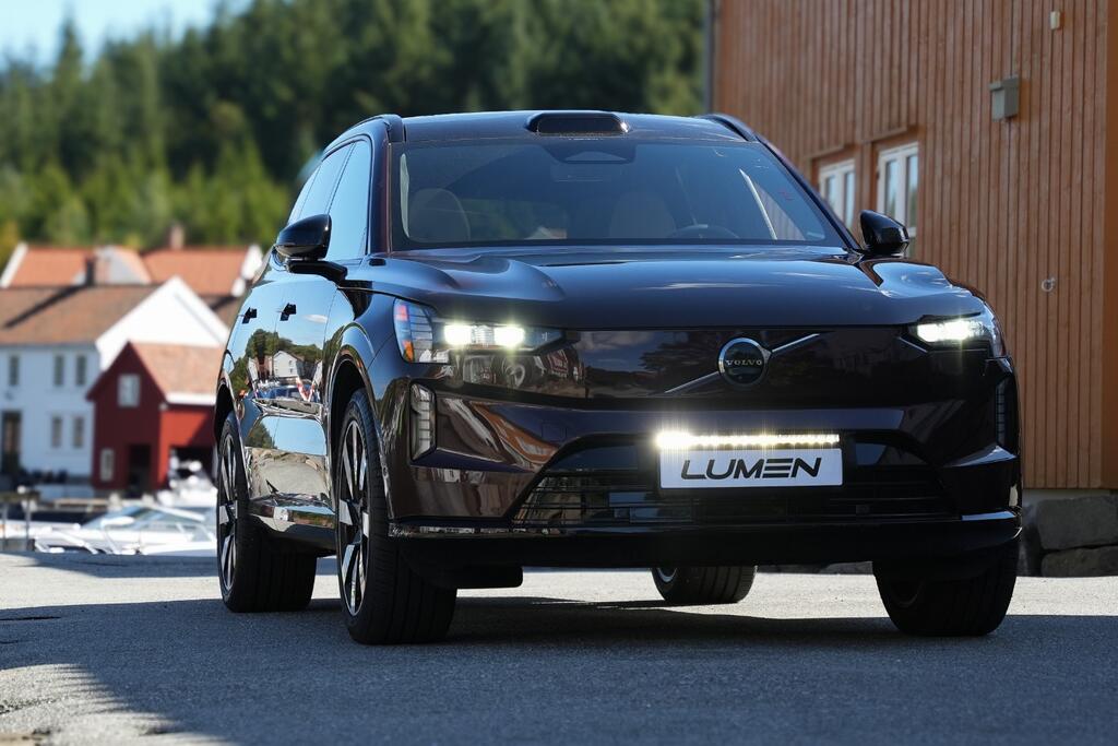 Lumen grillkit med CS20 Performance Slim – Volvo EX90 2024->
