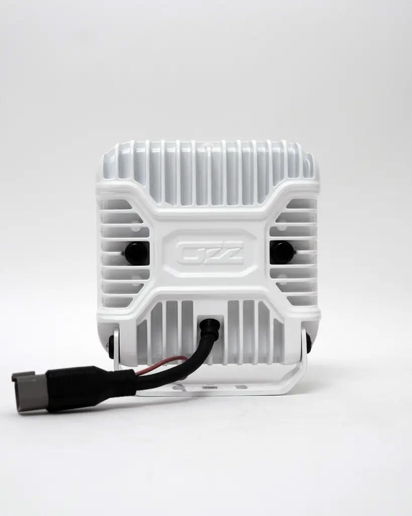 OZZ SQR 7″ fjernlys 178mm (Hvit hus) – med park- og varsellys, 14000 lumen