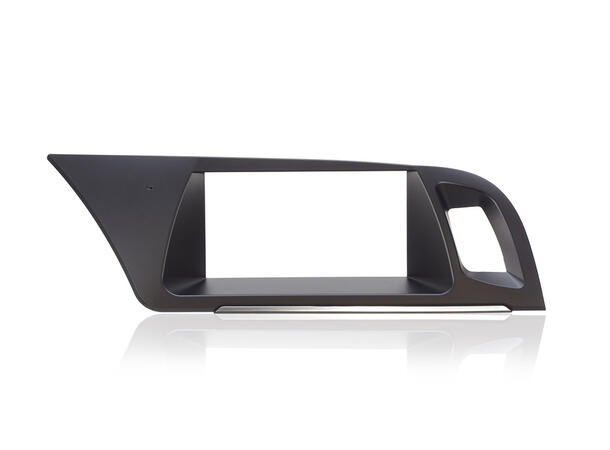 Alpine X703D-A4 – biltilpasset AVN radio