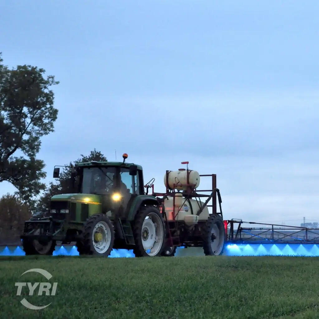 TYRI BLUEBEAM 1010 – Spesiallampe for jordbrukssprøyter