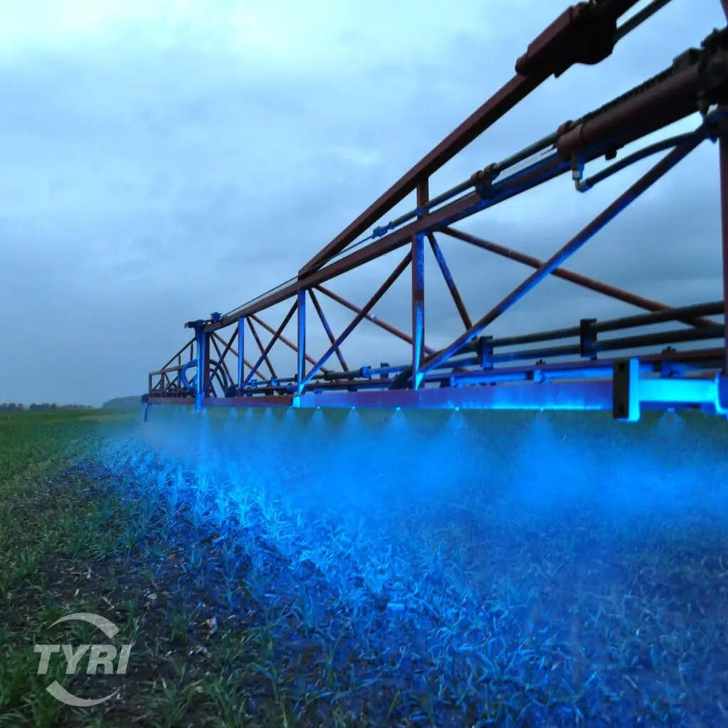 TYRI BLUEBEAM 1010 – Spesiallampe for jordbrukssprøyter