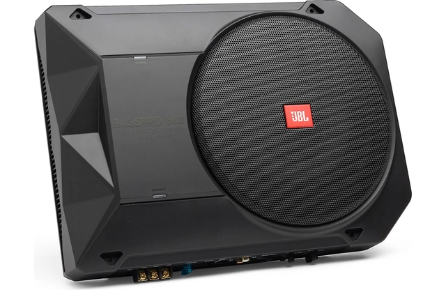 JBL Basspro kompakt woofer 8″ Aktiv 8″ bilsubwoofer, 125 W RMS