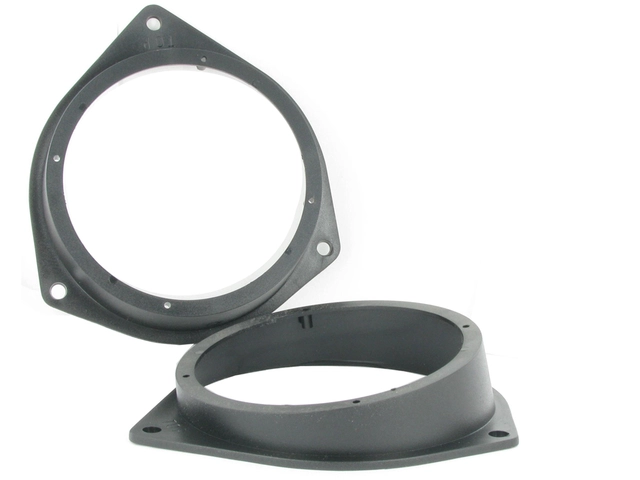 Connects2 Høyttaleradapter (130mm)