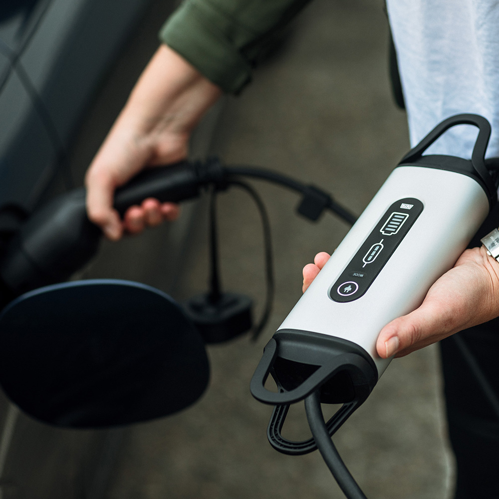 DEFA eMove Portable Charger Mode 2 Type 2