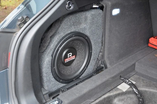 ConnectED Bilspesifikk basskasse 10″