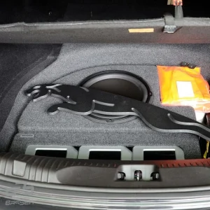 ConnectED Bilspesifikk basskasse 12″