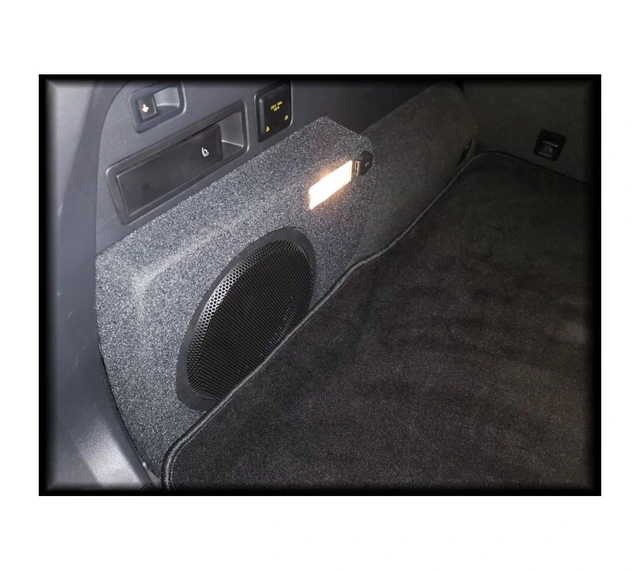 ConnectED Bilspesifikk basskasse 10″
